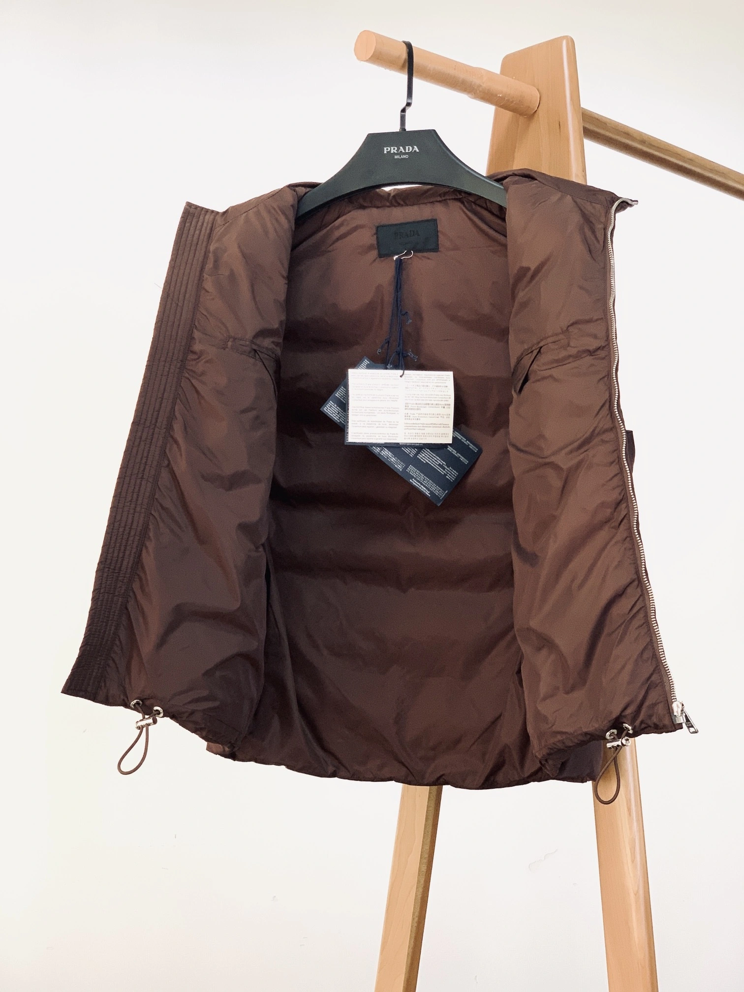 wg.luxury-- Pr141 Re-Nylon 2colour item: E-F443J1624-2H